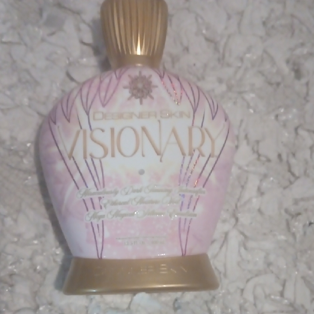 Visionary Tanning lotion.
